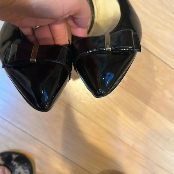 Circa Joan & David Black luxe sandals - Picture 3 of 10